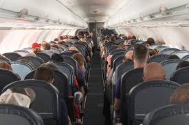The Truth About Recirculated Air on Airplanes | Reader's Digest