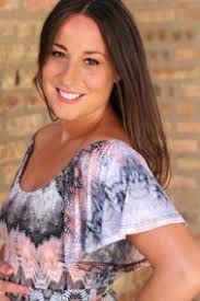 Meet Leah Caplanis of Social Sparkling Wine in Old Town