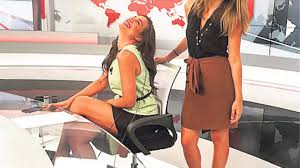 Έτσι σχολίασαν καλλιτέχνες και tv stars στα social media την ιστορική απόφαση! H Tv Pe8ainei Oi Thlestar Gennioyntai