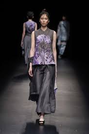 Indonesia Fashion Week Fall 2018 Tokyo Indonesia Fashion Fashion Indonesia Fashion Week