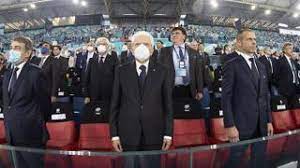 La cerimonia di apertura è iniziata con il benvenuto di due ex calciatori: Italia Turchia L Inno La Festa Mattarella E Gli Imbucati Ma Che Bello Il Rumore Dei Tifosi Corriere It