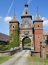En there is a town just over the belgian border from aachen called sinnich, in voeren, which may owe its name to them. Reisgids Voeren Gratis Downloaden Ontdek De Voerstreek