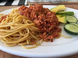 Vegan Spaghetti Bolognese Minced Soya Chunks And Egg Free Noodles Vegan Spaghetti Food Vegetable Protein