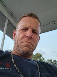 Larry Geber's Instagram, Twitter & Facebook