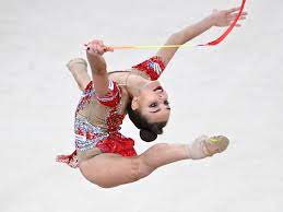 Россиянка дина аверина завоевала золотую медаль в упражнении с лентой на чемпионате европы по. Rossijskaya Gimnastka Dina Averina Vyigrala Tri Zolota Na Chempionate Evropy Letnie Vidy Sport Lenta Ru