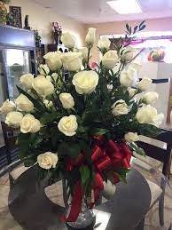 Our company offers delivery of flowers for any occasion around las vegas, summerlin, henderson and spring valley. All White Love In Las Vegas Nv Sun City Summerlin Florist