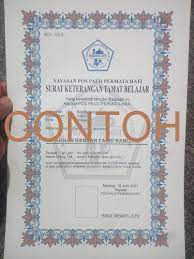 Sebelum mencetak ijazah, jangan lupa untuk menyiapkan kertas yang bisa dibeli di toko atk terdekat. Download Bingkai Ijazah Paud Arif Blog