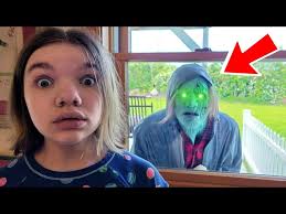 IT CAME FROM THE SEA. (SCARY)