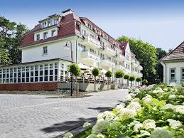 Das 3*** hotel „kaiser's garten ist in ganz swinemünde und auf der insel wolin (wollin) ein einzigartiges objekt. Hotel Cesarskie Ogrody Kaisers Garten In Swinemunde Swinoujscie Bei Alltours Buchen
