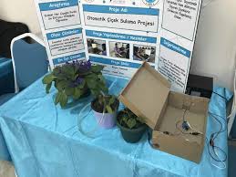 Ancak, yapılan tasarımın ekonomik ve kolay monte edilebilir olması için piyasada hazır satılan ürünleri kullanmak daha uygun olur. Otomatik Cicek Sulama Sistemi Tubitak 4006 Projesi Ozgur Seremet