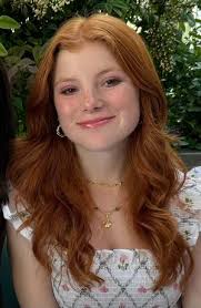 CT student becomes youngest American woman to climb Everest