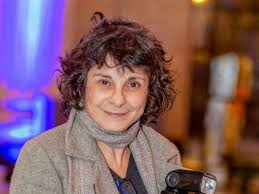 Uma vida dedicada à cultura: fotógrafa Cristina Granato colhe os louros com  seu livro 'Carioca' repleto de imagens dos palcos e backstages