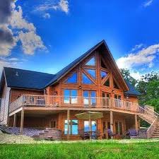 This Is A Beautiful Dakota Model From Our Classic Series Located In Prairie Du Chien Wisconsin And Believe It Log Homes House In The Woods Building A House