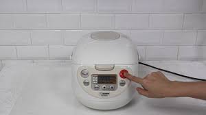 Waktu masak rendang yang lama bertujuan membuat daging lembut, bumbu menyerap sempurna, dan bumbu jadi kering agar rendang awet. How To Cook Rice In A Rice Cooker With Pictures Wikihow