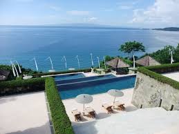 Villa Resort View Of The Indian Ocean From Amankila Bali With Private Beach And Three Tiered Swimming Pool Design Beach Resort Design Bali Hotels Bali Spa