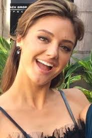 Leanne Maxwell's Instagram, Twitter & Facebook