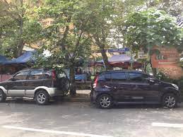 Saya mohon maaf untuk menunda dulu sekolah tatap muka sampai dipastikan tak ada guru dan murid yang positif, kata gubernur kalbar sutarmidji di laman facebook yang telah terkonfirmasi kompas.com, senin (10/8/2020). Tuan Editor Awas Depoh Simpanan Kereta Tunda Baru Dbkl