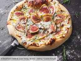 Pizza Figues Et Gorgonzola Recettes Recette Recettes De Cuisine Recette Pizza Facile Recette