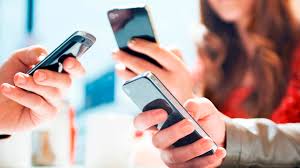 Menurutnya berita harian lebih 35 pelajar mengalami ketagihan internet dalam ujian yang dibuat dari 164 pelajar sekolah. Penggunaan Kuota Internet Di Kalangan Pelajar Meningkat Star Jogja Fm