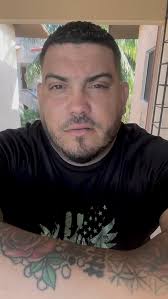 Tatuajes que se quemaron en Cuba . . . . .#cubanos #cosasdecubanos  #cubanosporelmundo #sponsored