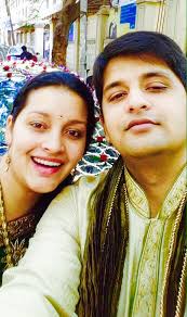 Renu Desai Age Husband Kids Family Marriage Height Photos Biodata And More Bigstarbio Rashami desai family with mother, husband, daughter and brother photos subscribe to our channel: renu desai age husband kids family
