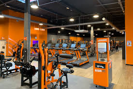 Deze zijn verspreid over nederland (202), belgië (188), luxemburg (10), frankrijk (390) en spanje (38). Basic Fit Gym Basic Fit Villabe Avenue Des Courtes Epluches