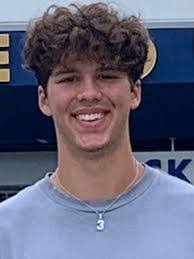 Tyler Travers's Instagram, Twitter & Facebook