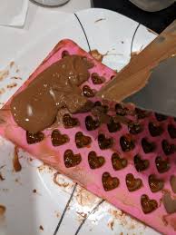 Small silicone baking molds are also easier to find, less expensive, and the most versatile (more on that below) sorts available. How To Remove Chocolate From Silicone Molds Kitchen Foliage