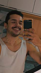 Doug (@vemdouga) • Instagram photos and videos