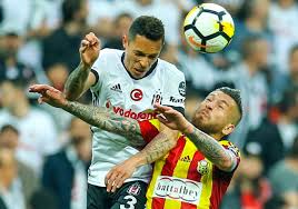Çünkü çok başarılı sezonlar geçirdim. Besiktas Macinda Adem Buyuk Tepkisi Hur Haber