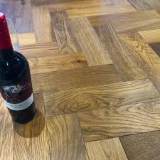 This allows for versatile installations that can be bonded to any flat surface including those with underfloor heating systems. V4 Zigzag Zb201 Fumed Oak Brushed Uv Oiled