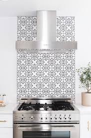 Black And White Backsplash Tile 19 Black White Kitchen Backsplash Ideas Make It Contrast In 2020 White Kitchen Backsplash Black And White Backsplash White Tile Backsplash