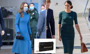 Kate middleton stepped out carrying a gorgeous new handbag from grace han recently, and it has a romantic story! Kate Middleton S Snakeskin Clutch By Meghan Markle S Favourite Bag Brand Sells Out Daily Mail Online