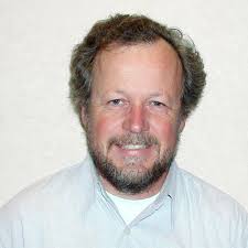 Candidates fight to overcome incumbency advantage