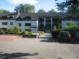 Der durchschnittliche kaufpreis für eine eigentumswohnung in husum liegt bei 3.914,78 €/m². 2 Zimmer Wohnung Zu Vermieten Friedrichstrasse 38 25813 Husum Nordfriesland Kreis Mapio Net