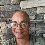 Cynthia Renshaw's Instagram, Twitter & Facebook