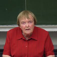Finden sie hier traueranzeigen, todesanzeigen und beileidsbekundungen aus ihrer tageszeitung oder passende hilfe im trauerfall. Gudrun Pausewang Wikipedia