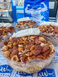 مكسرات وقشطة