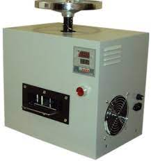 The top varieties of playing card making machine products include free card maker, card maker machine, ecard maker, i card maker. Id Card Making Machine A4 à¤†à¤ˆ à¤• à¤° à¤¡ à¤¬à¤¨ à¤¨ à¤• à¤‰à¤ªà¤•à¤°à¤£ In Andheri East Mumbai Lucky Plastics Id 11594196648