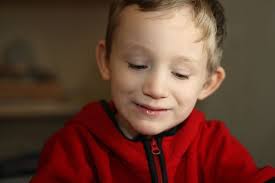Juegos didácticos y educativos que ayuden de manera divertida a asentar y a aprender nuevos conocimientos. 10 Actividades Y Juegos Para Ninos Autistas
