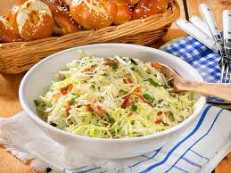Unser Beliebtes Rezept Fur Bayerischer Krautsalat Mit Laugengeback Und Mehr Als 55 000 Weitere Kostenlose Bayerischer Krautsalat Krautsalat Krautsalat Rezepte