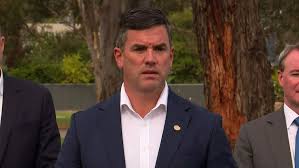 Victorian Liberal leader Brad Battin facing leadership challenge as soon as Tuesday morning