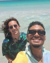 Bruce Anthony Esau (@bruceanthonyesau) • Instagram photos and videos