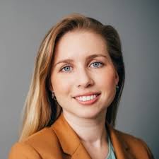 Maria Zieba's Instagram, Twitter & Facebook