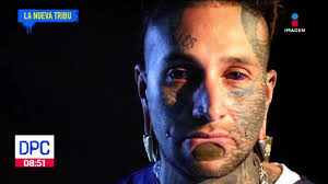 “El Plaga” Uno de los mejores tatuadores de México y padre de familia