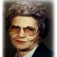 Christine Latimer's Instagram, Twitter & Facebook