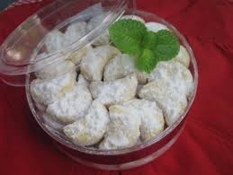 Berikut contoh aneka kue kering lebaran beserta gambarnya dan paling laris dengan harga murah meriah serta mudah membuatnya. 7 Aneka Kue Kering Lebaran Dan Cara Membuatnya Resep Masakan Nusantara