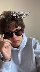 International Students Live