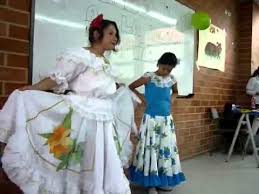 Rodrigo silva ramosla tierra de mis amores,tierra donde yo nacídonde a una mujer bonitaen. Trajes Del Tolima Grande Youtube