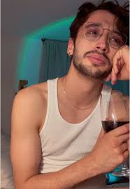 Poema de Cristina Peri Rossi: Quisiera que no lloviera